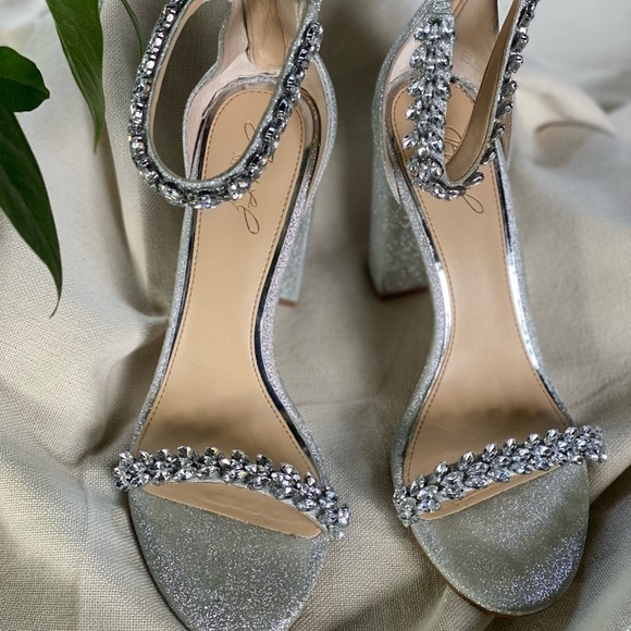 Badgley Mischka Odessa Crystal Adorned Block Heel - Picture 14 of 16